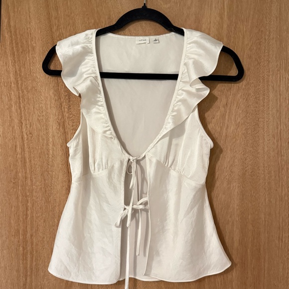Aritzia Wilfred Tonka satin blouse ivory white coquette romantic balletcore S - Picture 4 of 11